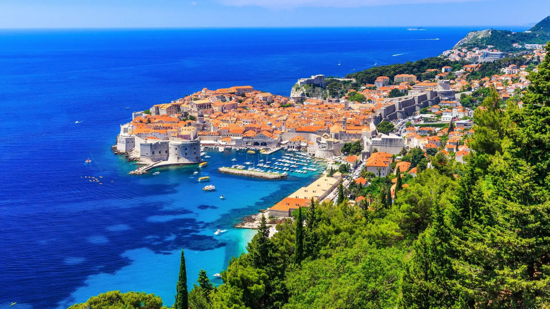 Ultimate Croatia Journey: Dubrovnik, Split, Plitvice & Zagreb Tour