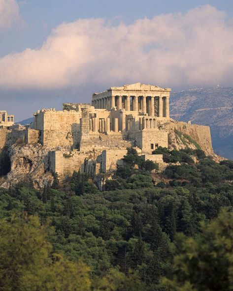 Ultimate Italy & Greece Tour – From Roman Glory to Greek Legends