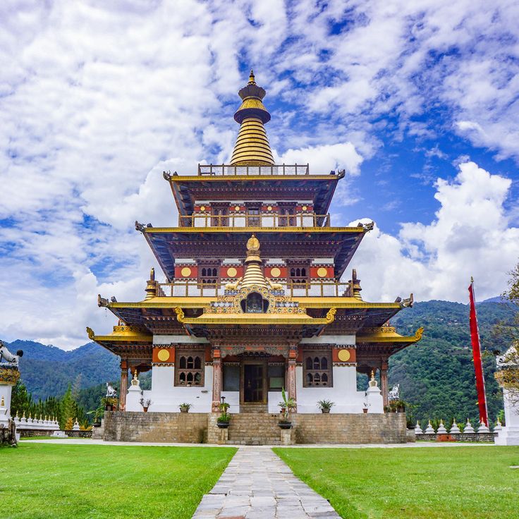 Himalayas, Bhutan's Scenic Adventure