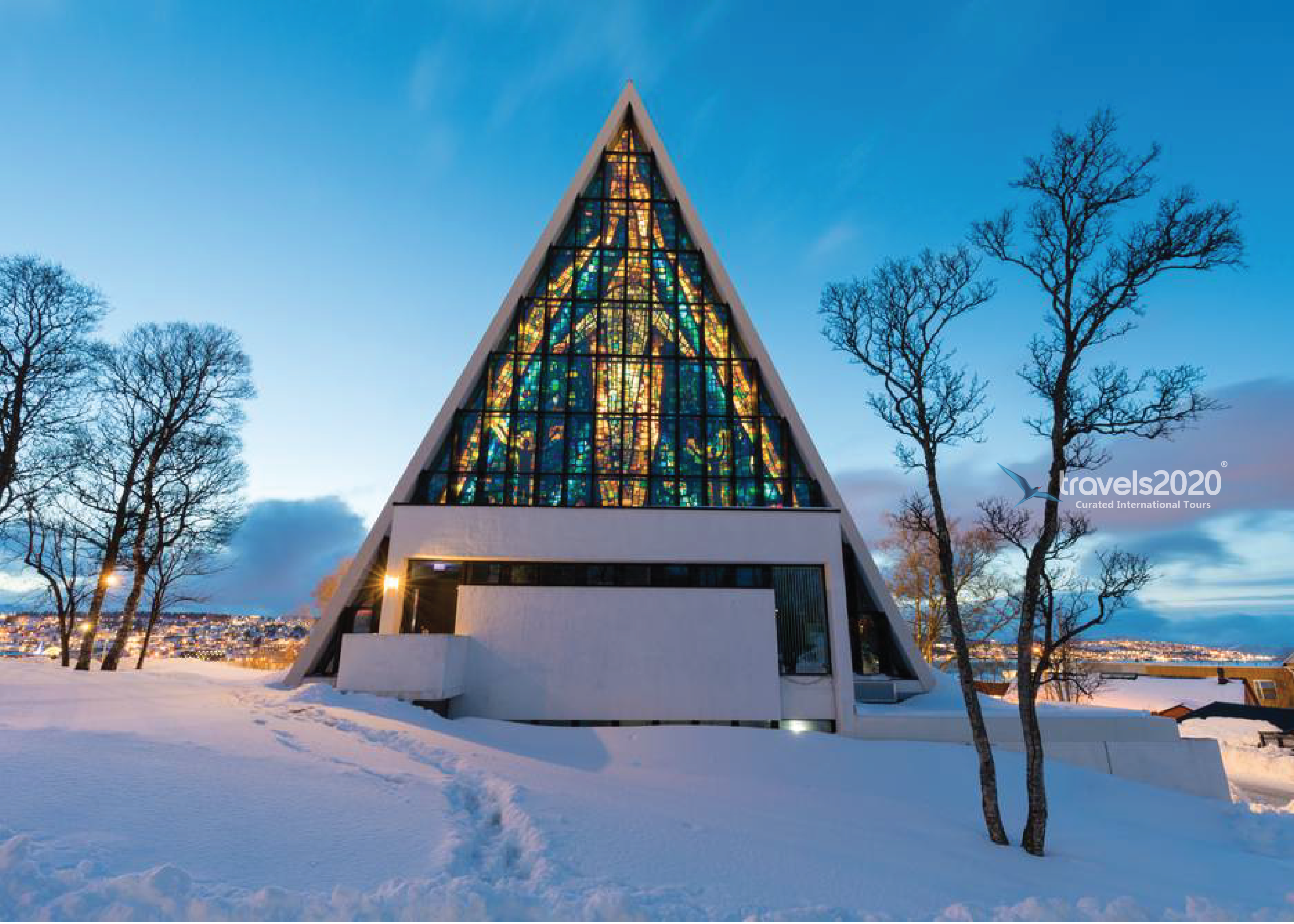 Arctic Aurora Tour: Chase the Lights Across 5 Countries