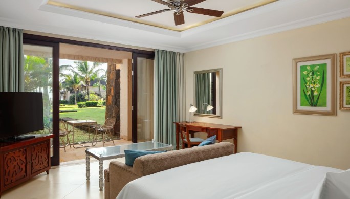 The St. Regis Le Morne Resort Junior Suite King